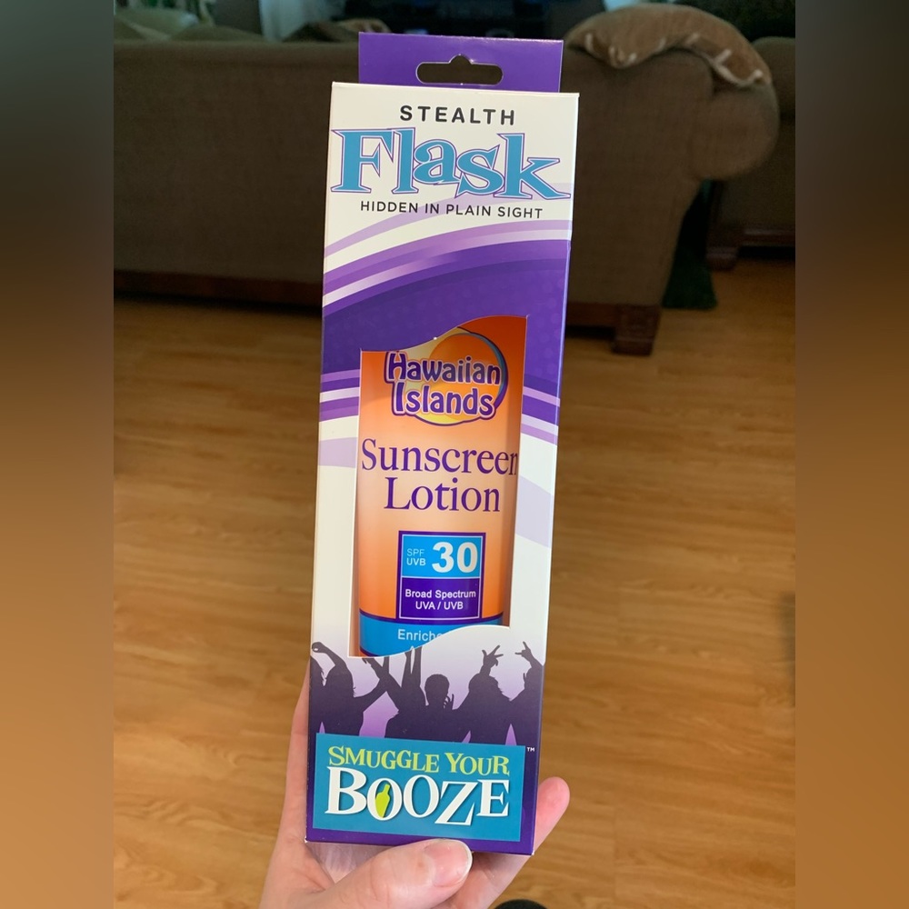 Smuggle Your Booze, Stealth flask.